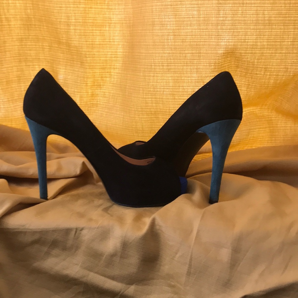 Really cute black and blue color block high heels